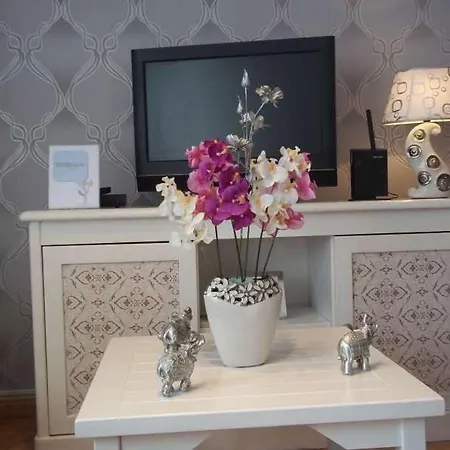 Апартаменти Puerto Del Carmen Sleeps 4 Pool Wifi