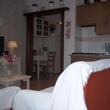 Lejlighed Puerto Del Carmen Sleeps 4 Pool Wifi