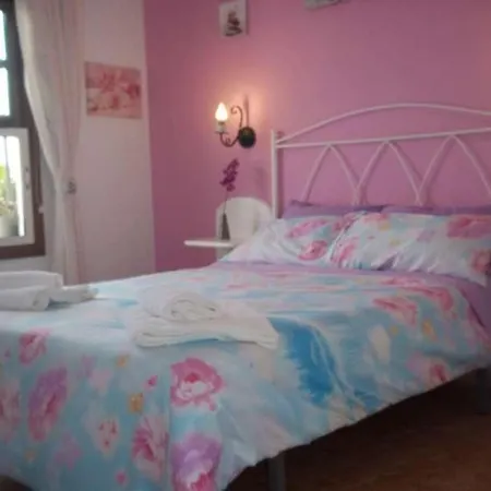 Lejlighed Puerto Del Carmen Sleeps 4 Pool Wifi