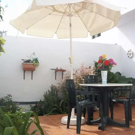 Puerto Del Carmen Sleeps 4 Pool Wifi *