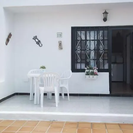 Puerto Del Carmen Sleeps 4 Pool Wifi Puerto del Carmen (Lanzarote)